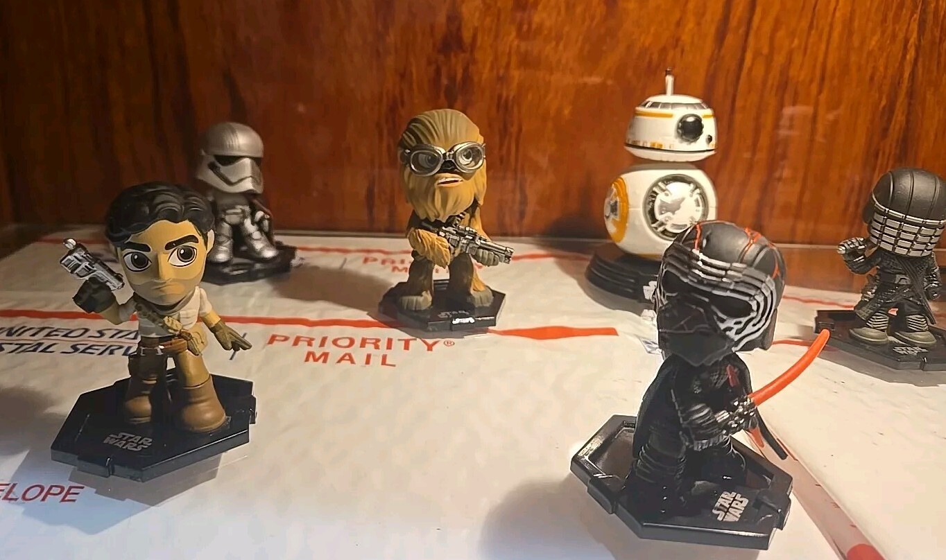 Picture 5 of 24