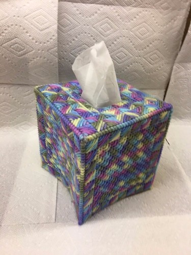 Handgefertigte Taschentuchbox-Abdeckung im Boutique-Stil -- tolles Lehrergeschenk! - Bild 12 von 12