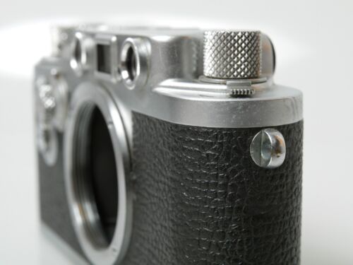 Leica IIIf Nr. 635730 mit Vorlaufwerk / Selbstauslöser + Spule von ca. 1952/53 - Bild 9 von 13