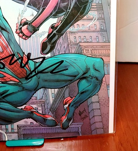 SPIDER-MAN 2 #1 Gamerverse Signed By Cristos Gage w CSA C.O.A. Todd Nauck Cover - Picture 5 of 8