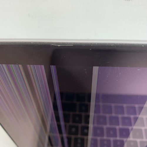 MacBook Pro 13" 2017 2.3GHz i5-7360U 8GB RAM 128GB SSD No OS - FOR PARTS - Picture 6 of 9