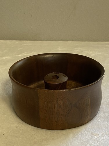 Vntg Solid American Walnut Handcrafted Nut Bowl Diversified Industries Division - Picture 7 of 10