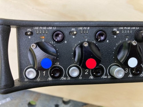 Sound Devices 552 5 Channel Compact Production Audio Field Mixer - Picture 9 of 18