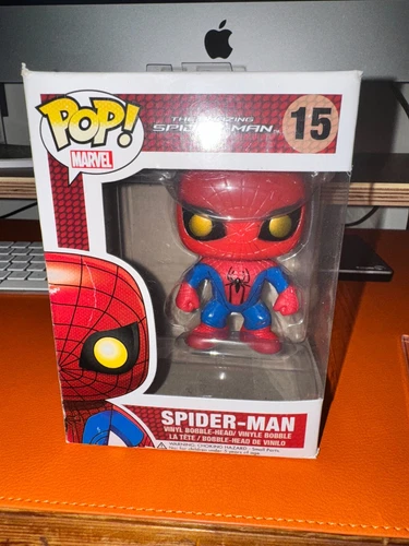 Funko Pop! Vinilo: Marvel - Spider-Man #15 Gold Eyes *RARO* Estuche rígido