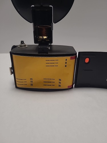 Vintage 1947 Ansco Pioneer Film Camera with flash; Binghamton, NY - Picture 10 of 16