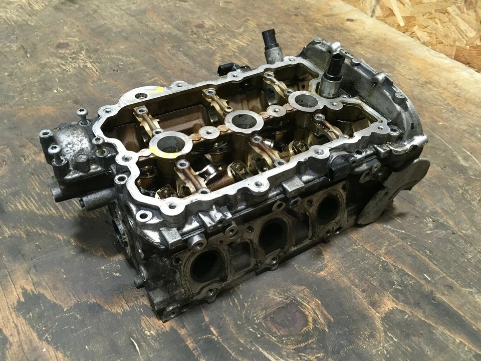 AUDI A4 2007 QUATTRO SEDÁN 3,7 L V6 LADO IZQUIERDO DEL CONDUCTOR CULATA CILINDRO DE FÁBRICA Foto 4 de 4