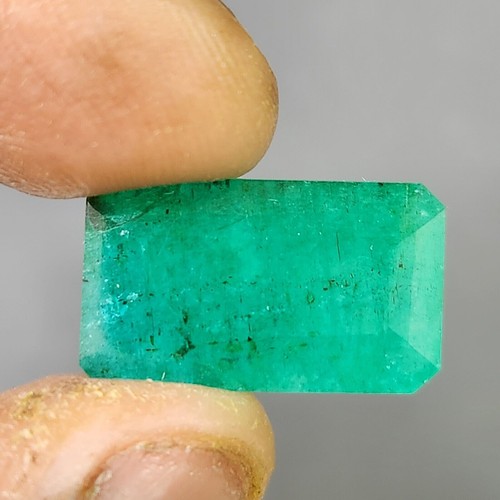 Certified Natural Colombian Green Emerald 14 Ct Emerald Cut Loose Gemstone - Picture 3 of 5