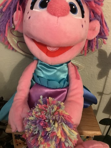 2012 Sesame Place Abby Cadabby 10’’ Plush doll Sesame Street stuffed animal Wand - Picture 2 of 6