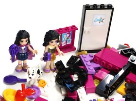Lego 41104 Friends Pop Star Dressing Room - Retired building kit.