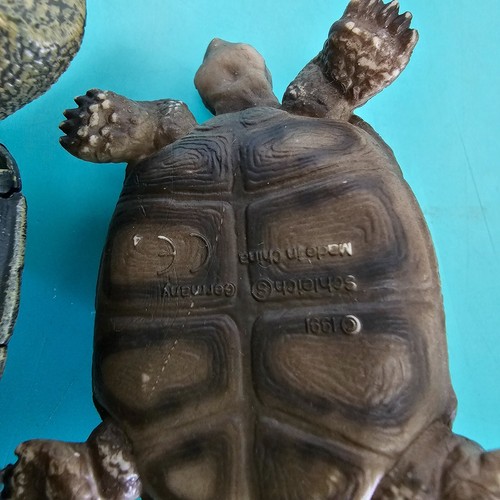 Schleich Vintage Tortoise 1991 and 4D Fame Master Tortoise Turtle Figures Retire - Picture 6 of 8