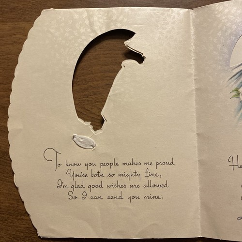 Tarjeta de felicitación vintage de feliz aniversario de los años 40 boda y campanas troqueladas P5c - Imagen 8 de 22