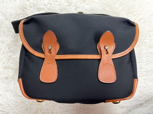 Billingham of England Vintage Alice L2 Camera Bag Black Canvas Tan Leather - Picture 4 of 12