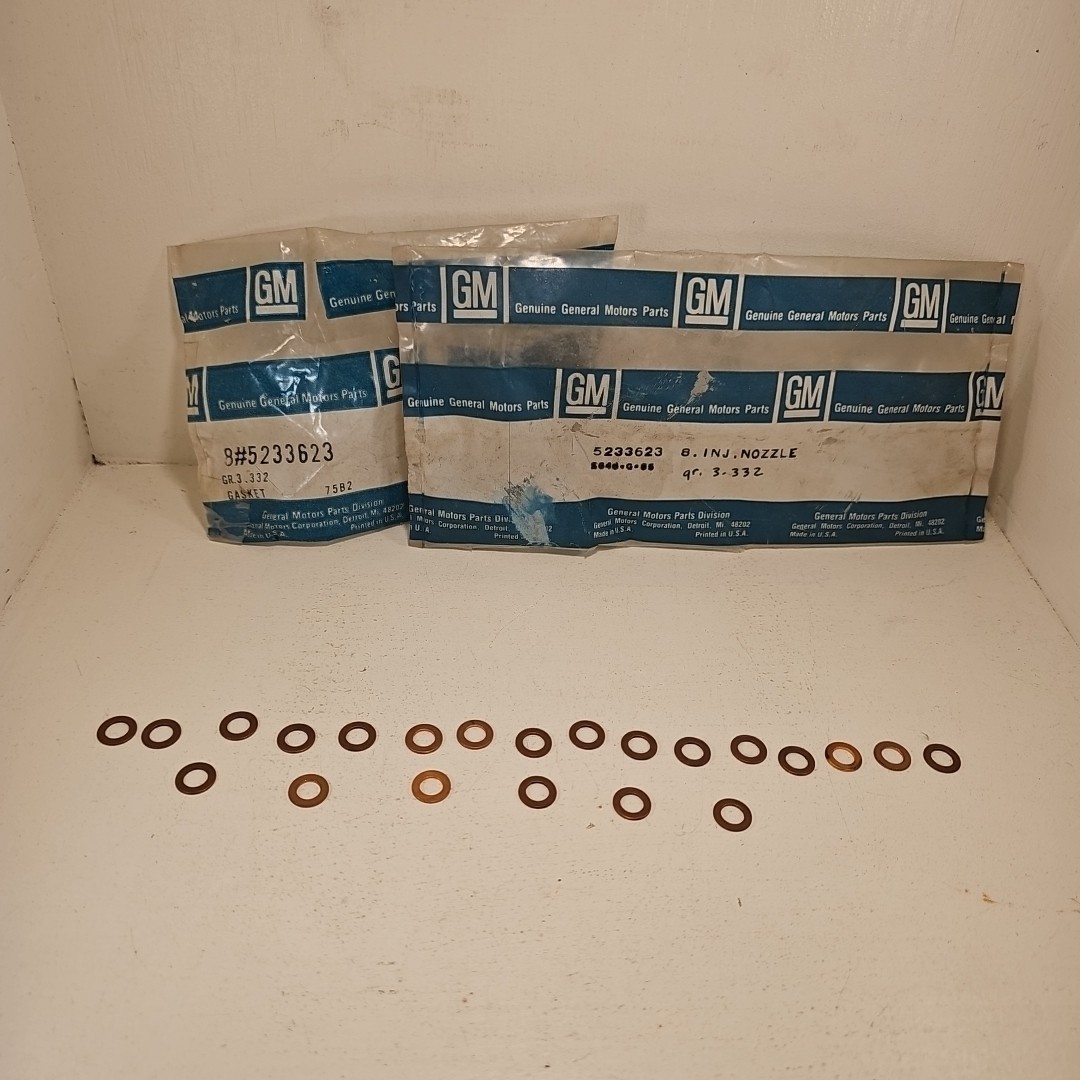 Lot Of 23 NOS OEM GM GASKET 5233623 Injection Nozzle 