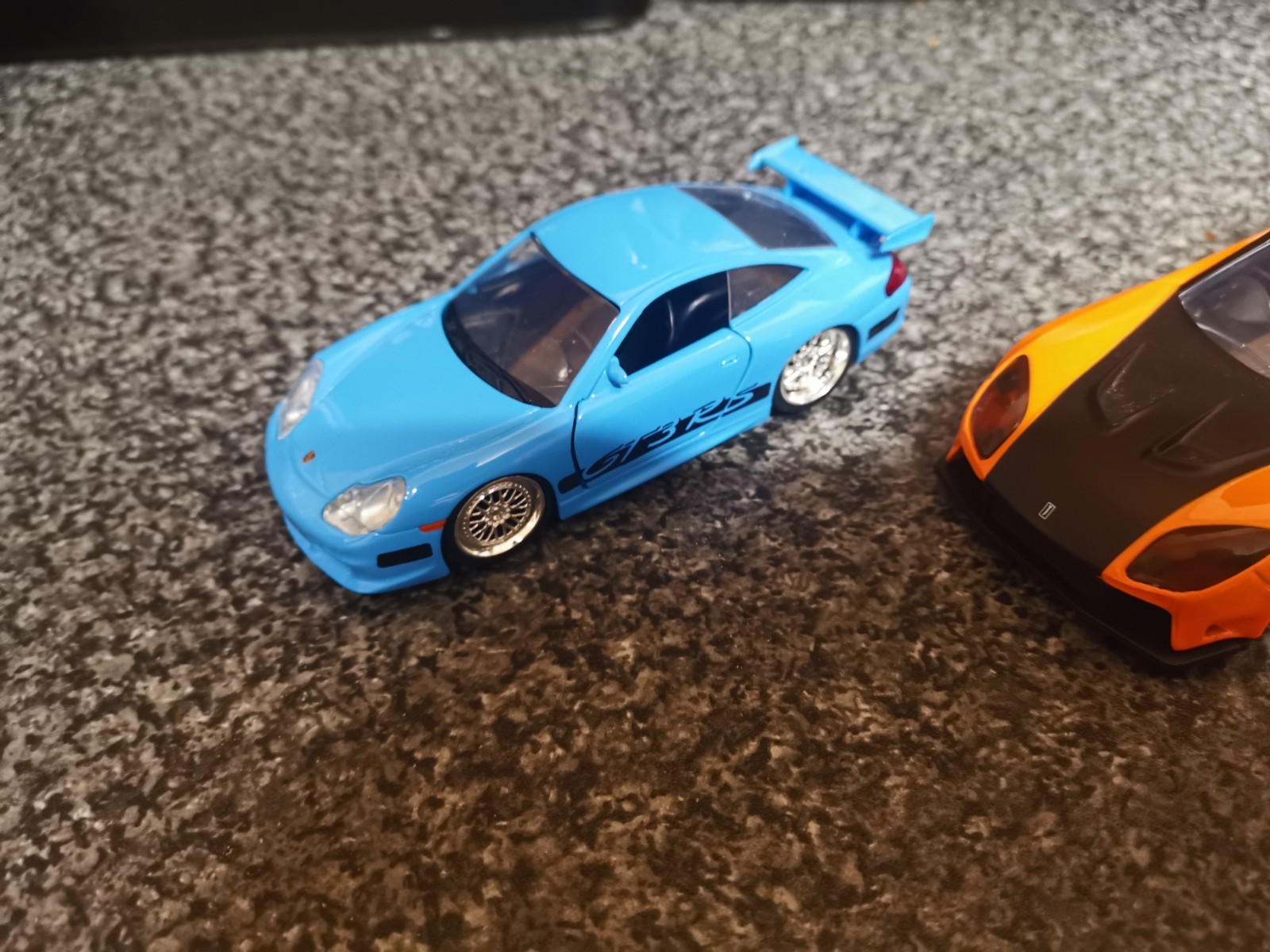 Picture 3 of 8