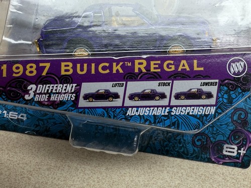1/64 Maisto 1987 Buick Regal Lowrider Purple Ajustable suspension Magical 2023 - Picture 5 of 9