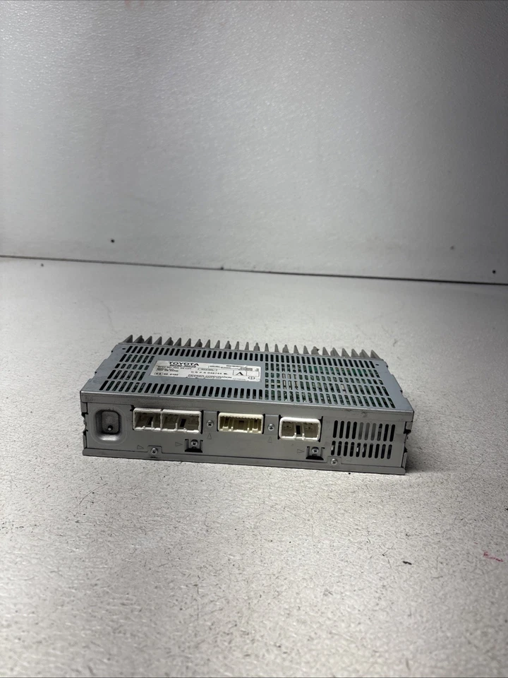 Amplificador de audio genuino Toyota Lexus GS350 GS450h GS460 86280-30520 Pioneer OEM Foto 2 de 4