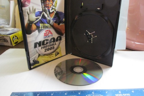 PlayStation 2 NCAA Football 2005 Game - Picture 3 of 3