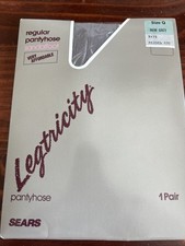 Sears Legtricity Size Q USA regular Pantyhose Sandalfoot Grey NEW In Pkg