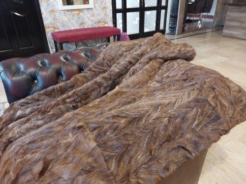 Genuine Real Natural Mink Fur Blanket King Size throw 84" x 72" Rug - 6687 - Picture 3 of 6