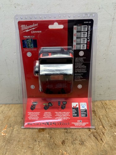 Milwaukee Tool 2359-20 M18 Rover Compact Folding Flood Light W/ Usb  (E10045363) - Picture 2 of 2