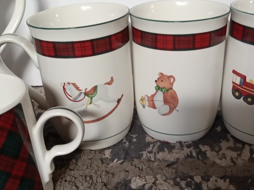 Sasaki Charles Roberts Tartan Christmas Plaids Tea/Coffee Set Pot Cream Sugar 7p - Picture 4 of 7