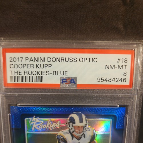 2017 Donruss Optic - The Rookies Cooper Kupp #18 (RC) - Picture 4 of 5