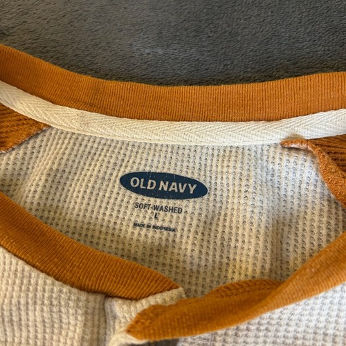 Old Navy Langarm geknöpftes Henley Hemd Oberteil Waffelstrick beige braun Herren Large - Bild 2 von 7
