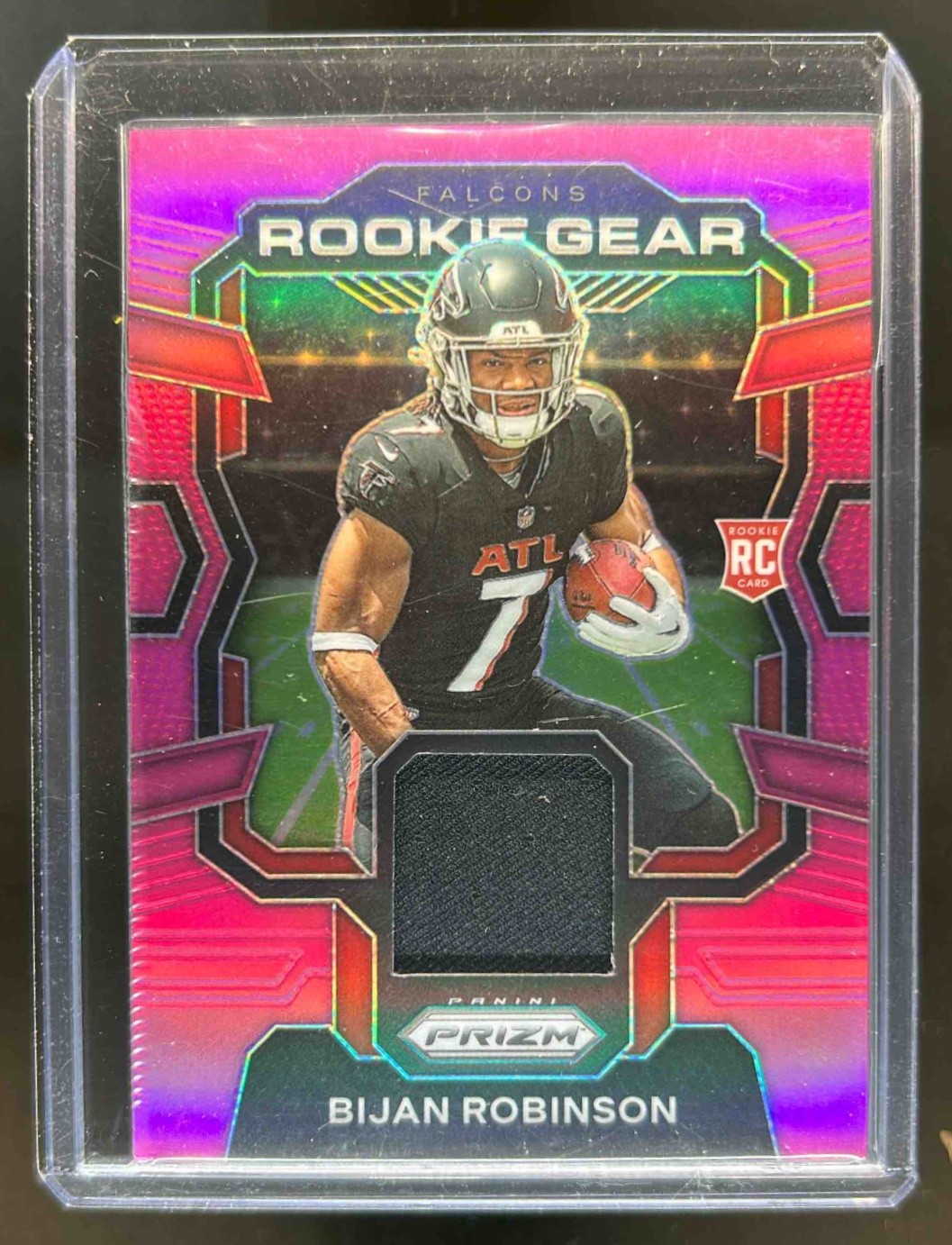 2023 Prizm Bijan Robinson Rookie Gear Patch Pink Rookie RC #RG-BR Falcons