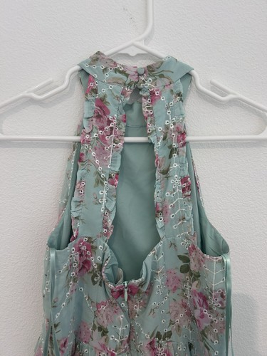 Eliza J Kleid bestickt Blumen Cut Out Rücken Größe 0 Stufen Ösen - Bild 4 von 10