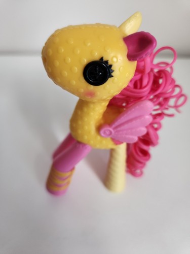 3 Lalaloopsy Mini Dolls and 2 Horses ๐ Scone Featherbed Macedamia Marina Sahara - Picture 15 of 18