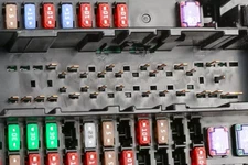 Genuine GM Body Wiring Harness Junction Block 84044728