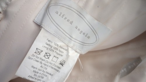 Alfred Angelo wedding dress size 4 long train strapless emb. bedding - Picture 4 of 9