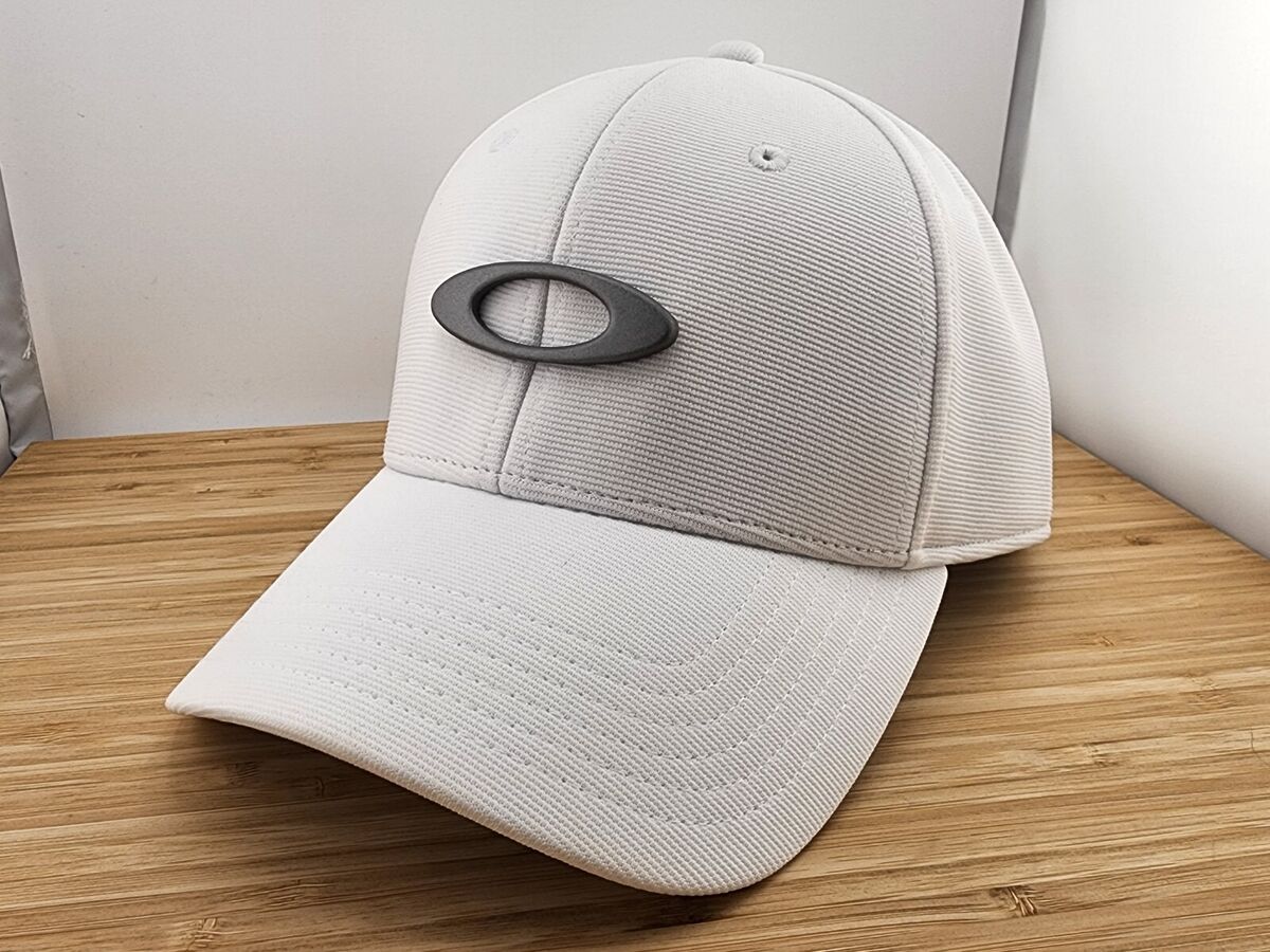 Oakley Fitted Hat Cap, White, Flex Performance Fit, Classic Oakley Fitted Hat Cap, White, Flex Performance Fit, Classic