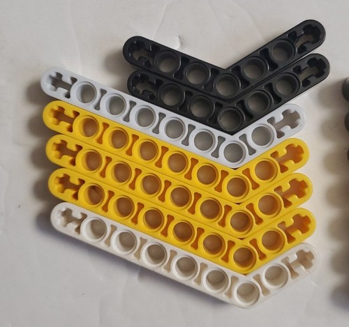 Lego Technic Parts 16 Pieces - Picture 2 of 3