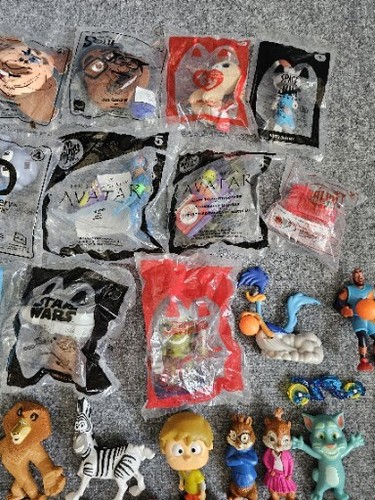 McDonald's Happy Meal Juguetes Lote Mixto de 32. Con 11 bolsas selladas y 21 abiertas usadas - Imagen 5 de 7
