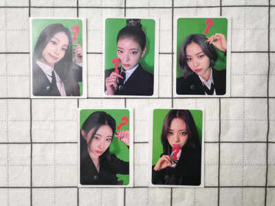 ITZY - CHESHIRE - 6th Mini Album - Official Photocards & POB