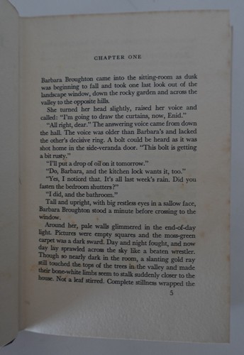 Margot Neville Ladies in The Dark 1ST UK Bles Ed HCDJ 1965 - Det. Grogan - Picture 6 of 10
