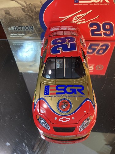 Tony Stewart #29 ESGR Marines 2004 Chevrolet Monte Carlo GM Dealers 372 Made - Picture 4 of 13