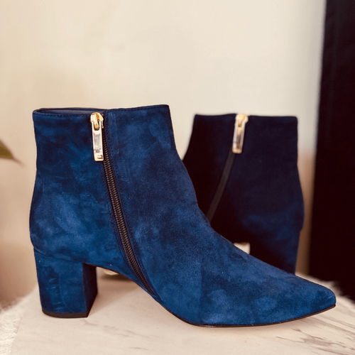 L'AGENCE Jeanne Block Heel Suede Velvet Bootie, Size 8 (Euro 38), Blue, NWT - Picture 5 of 15