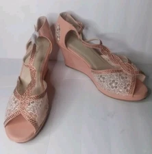 NEW Top Moda Wedge Sandal Womens  Pink  Rhinestone Strappy Lace Sandal Size 9