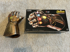 Hasbro Marvel Legends Infinity Gauntlet Articulated Electronic Fist NM W/ BOX 