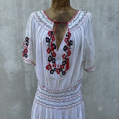 Vintage 1930s Hungarian Peasant Dress Black & Red Hand Embroidery Cotton Smockin - Picture 4 of 18