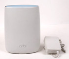 Netgear Orbi RBR50v2 Tri-band WiFi Router o700