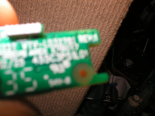 Placa sensor IR Toshiba SRJ32T/VTV-LD32701 para modelo 50L4300U - Imagen 2 de 3
