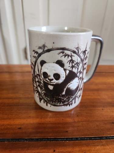 VINTAGE Pair Otagiri Original Japan Panda 10 oz Coffee Mug Hand Painted Embossed - Picture 2 of 4