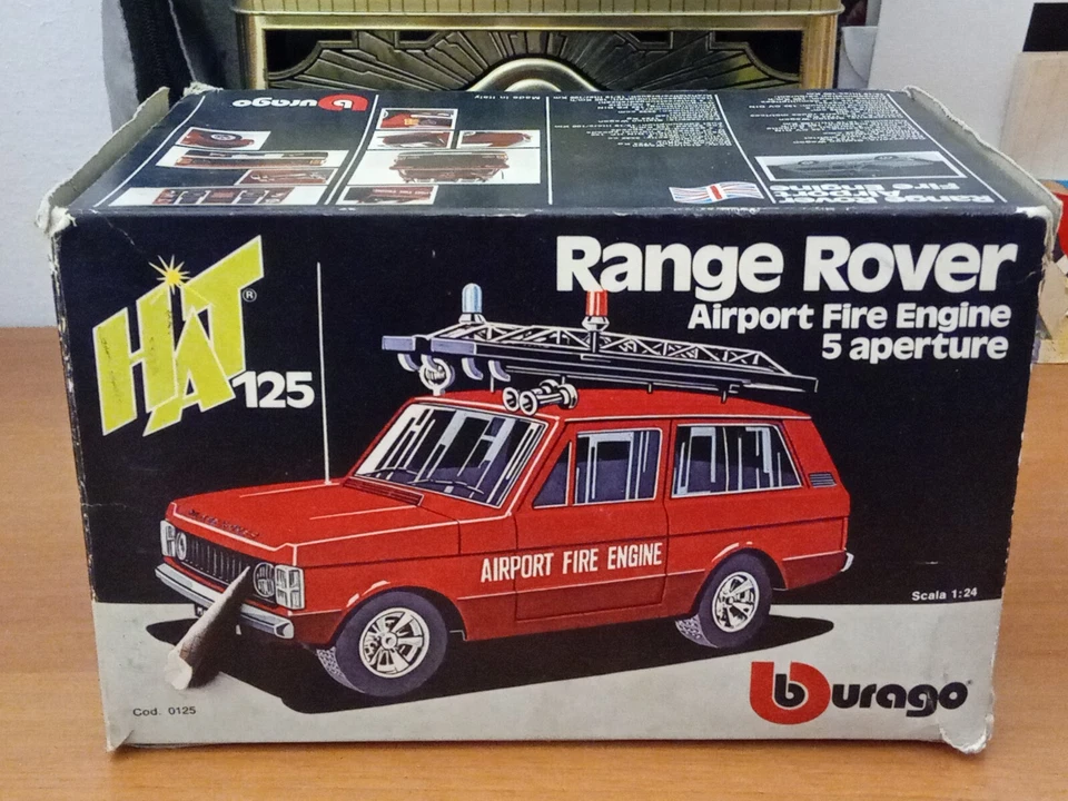 Burago Hat 1:24, Range Rover "Airport Fire Engine". Con Scatola. - Immagine 3 di 4