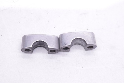SUZUKI GT750 GT 750 LEMANS WATER BUFFALO HANDLEBAR MOUNT CLAMPS S186 - Picture 4 of 7
