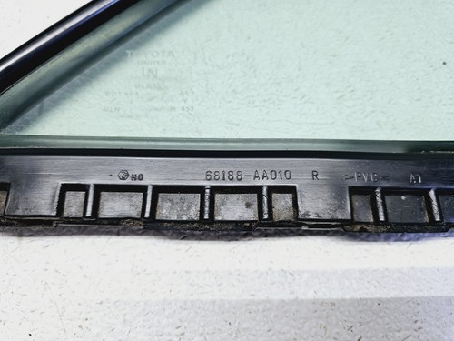 TOYOTA CAMRY 2002-2006 PASAJERO VENTILACIÓN VIDRIO PUERTA TRASERA DERECHA VENTANA ESQUINA - Imagen 10 de 18