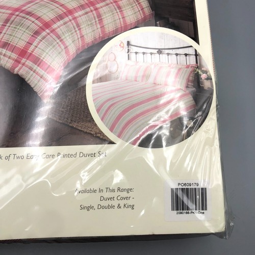 Life From Coloroll Two Pack Double Duvet Set approx 200x200cm with 2 pillowcase - Picture 8 of 10