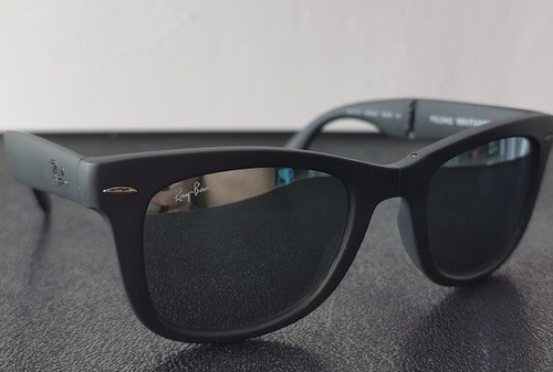 Italia RAY-BAN Negro Mate WAYFARER GAFAS DE SOL Plegables RB4105 Espejo 50mm Pequeño - Imagen 3 de 11